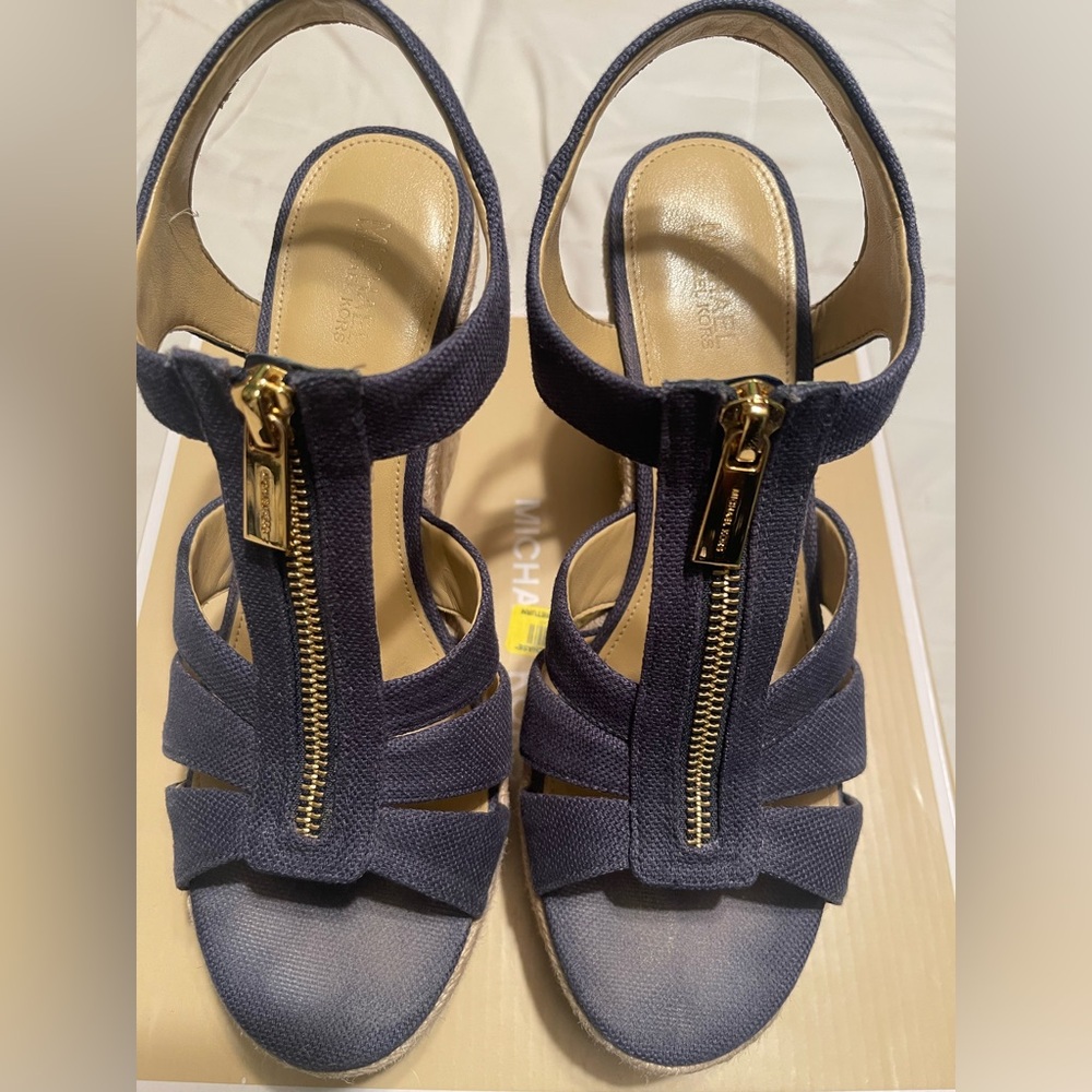 MICHAEL KORS Berkley Wedge Platform Sandal Navy Canvas Zip US 7.5
